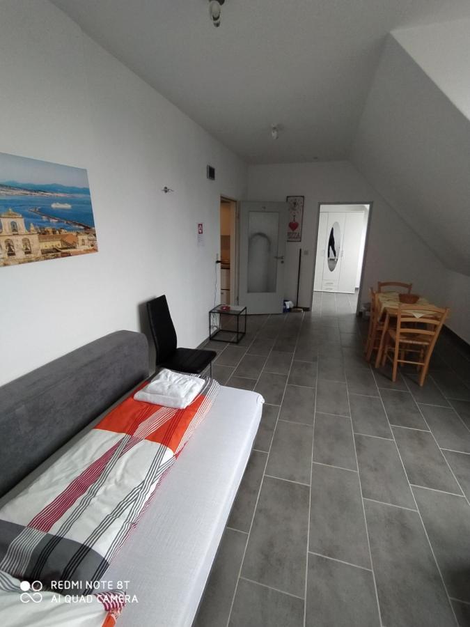 Appartment Bella Italia 엘프슈타트 외부 사진